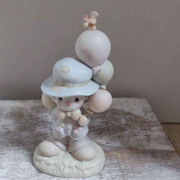 👍Rare New precious Moments porcelain clown figurine I Get a Bang Out of You. C2 - Picture 1 of 5